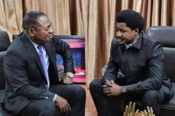 Le PGR Mvonde et le ministre Mutamba.