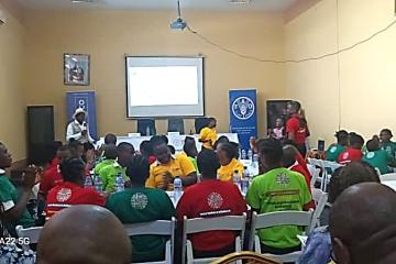 Vue des élèves de quelques écoles de Kinshasa lors de ma célébration de la Journée internationale de la biodiversité. Photo droits tiers