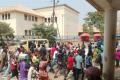 Vendeurs du marché Mzee