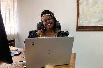 Carine.jpg