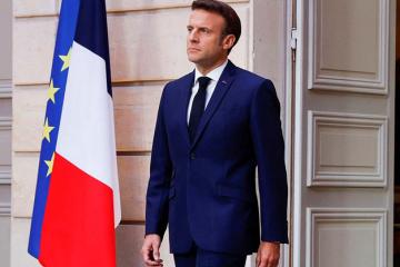 Macron.jpg