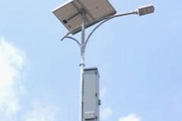 Des lampadaires installés à Nyakasanza