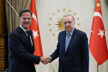 Le président turc Erdogan rencontre le secrétaire général de l'OTAN Rutte à Ankara