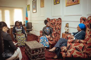 Elebe et Mpasi Pearl