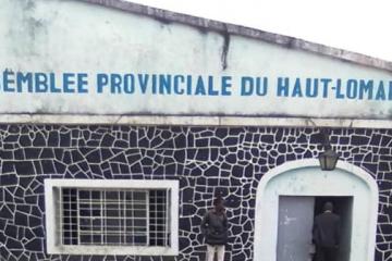 Bâtiment de l'Assemblée provinciale du Haut-Lomami. 