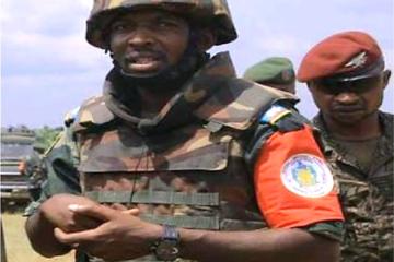A. Mualushayi, porte-parole des opérations Ngemba FARDC. Photo droits tiers