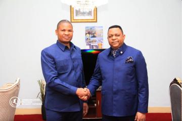 Le Gouverneur du Haut-Katanga, Martin Kazembe accepte d'appuyer  la collecte de la taxe de promotion de l'industrie auprès des assujettis, à la demande du DG du FPI Batukonke. 