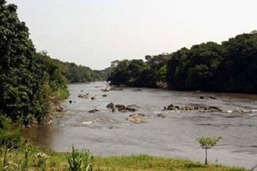 Une vue de la rivière Semliki. 