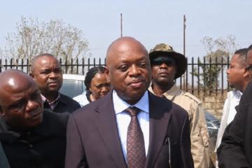 Le DG Pierre Lohohola Osomba s'est rendu sur le site de Joli cité, destiné à accueillir le futur bâtiment administratif de l'Agence de l'OCC/Likasi... Photo droits tiers