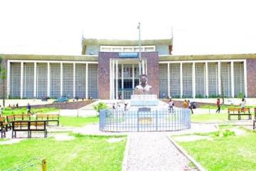Une vue du bâtiment administratif de l'Université de Kinshasa.