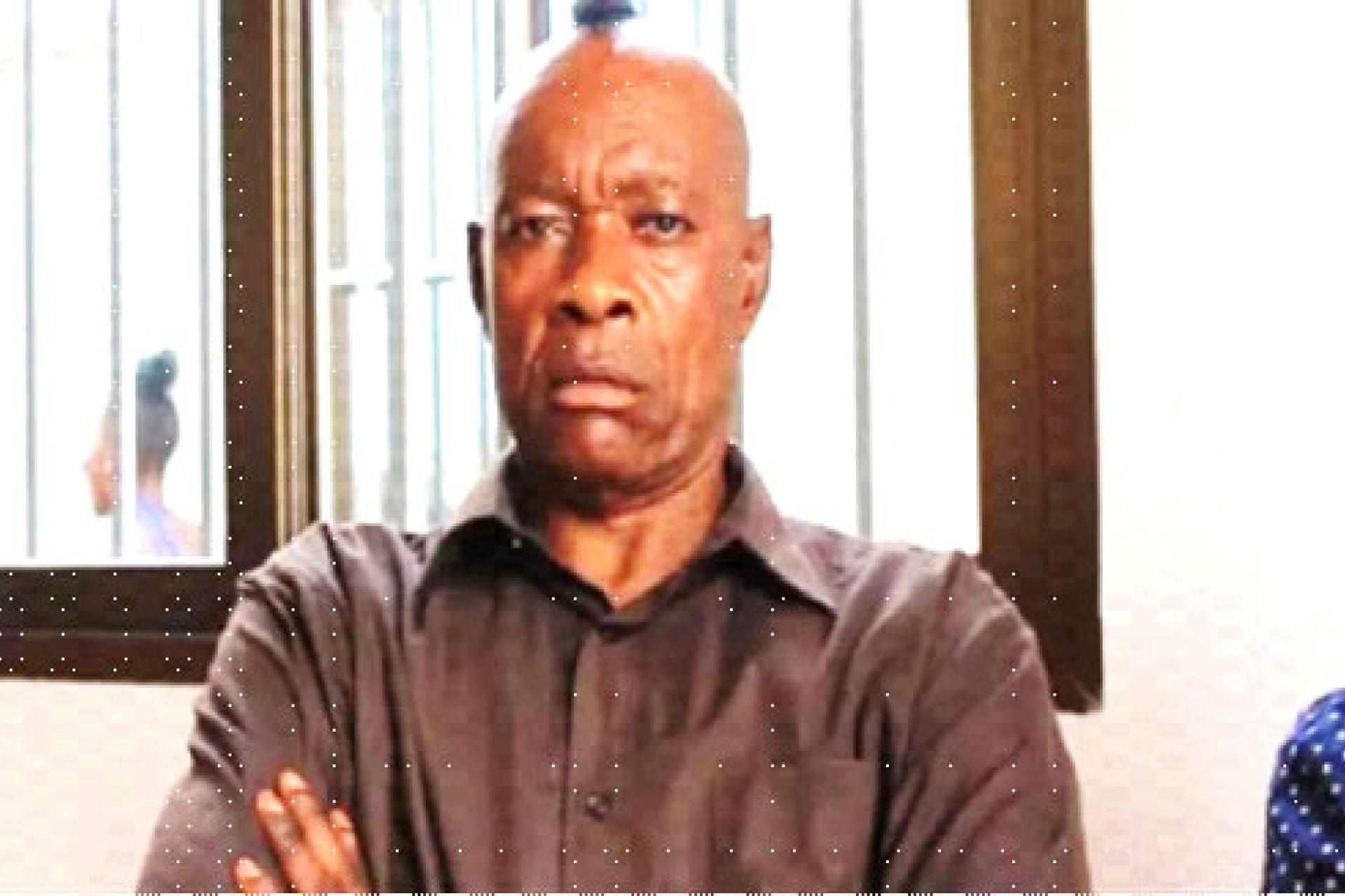 Ya Eddy s'éclipse désormais du ring. 