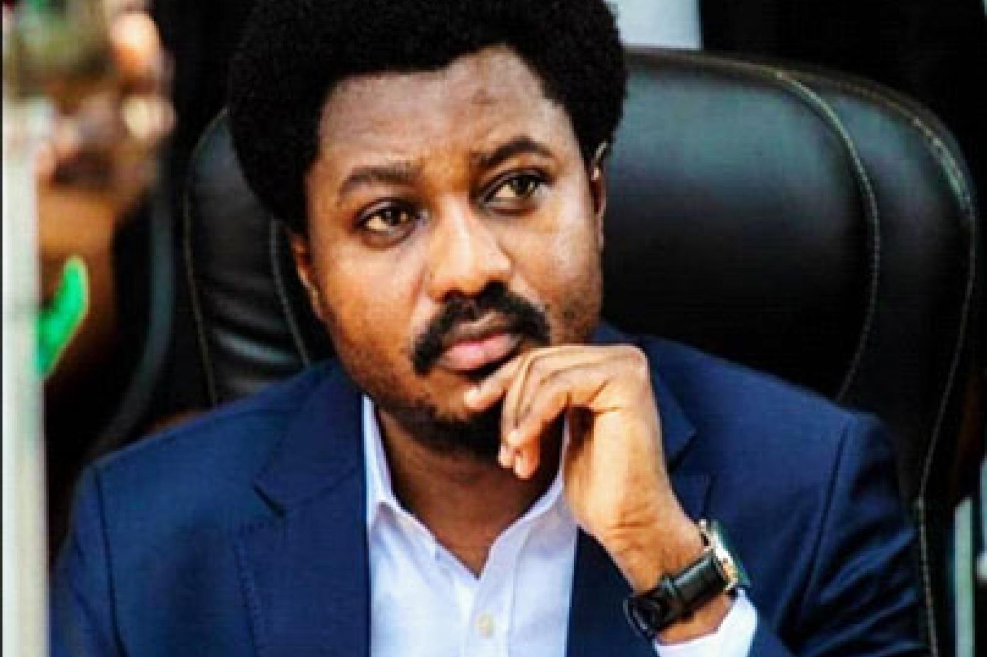 Des regards tournés vers le ministre de la Justice. 