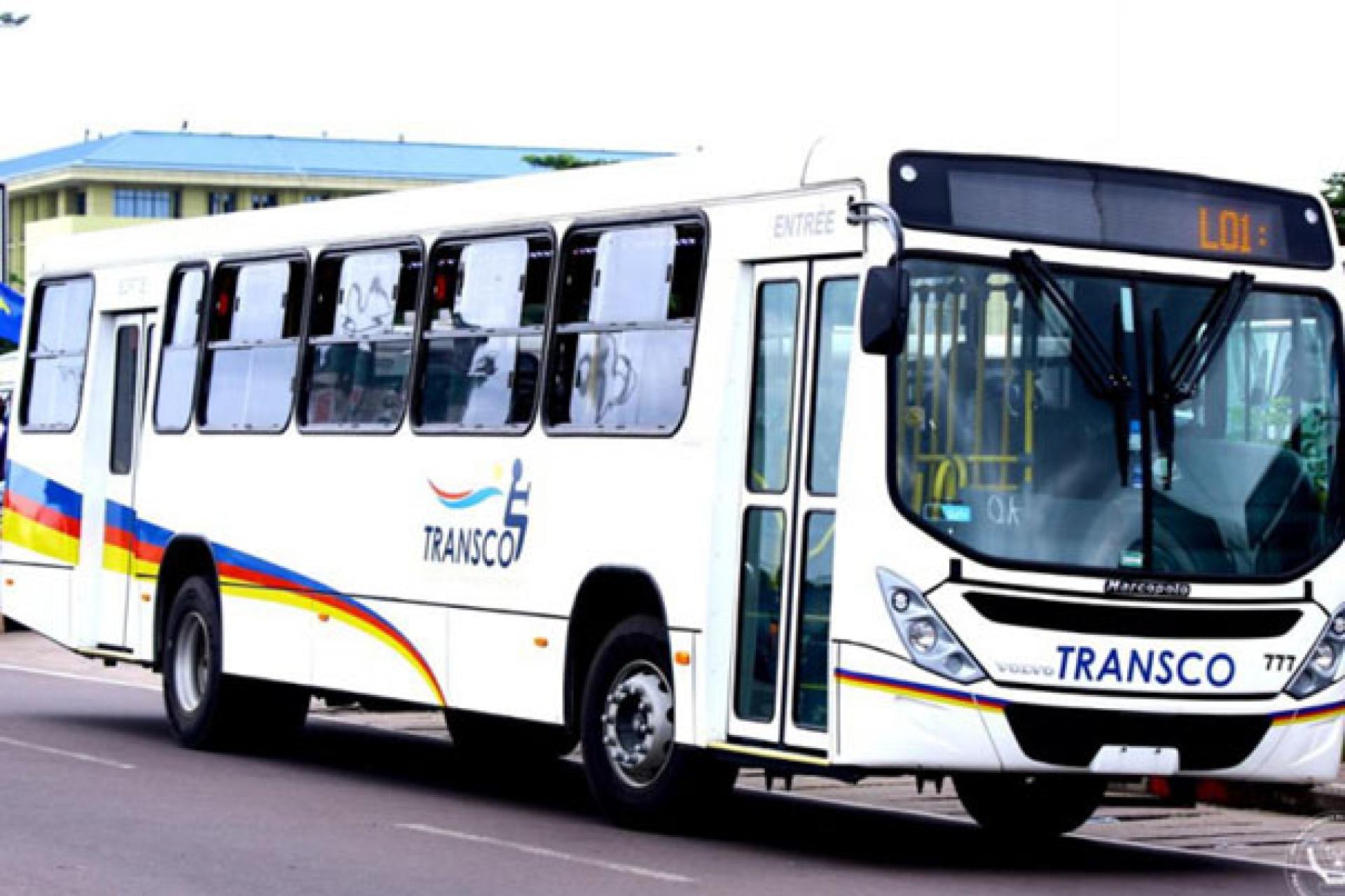 Vue d'un bus Transco. 