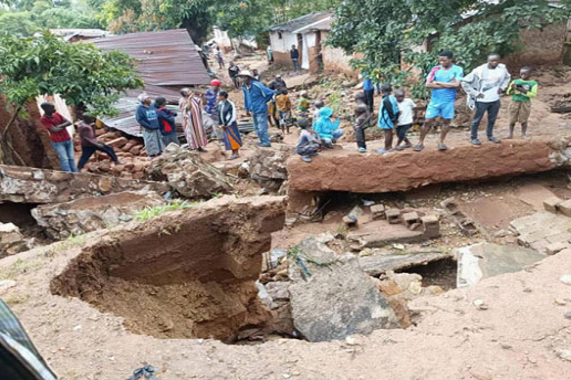 Après la pluie diluvienne du samedi 22 mars 2025 au quartier Tshiasasa dans la commune de Dibindi, à Mbuji-Mayi. Photo droits tiers
