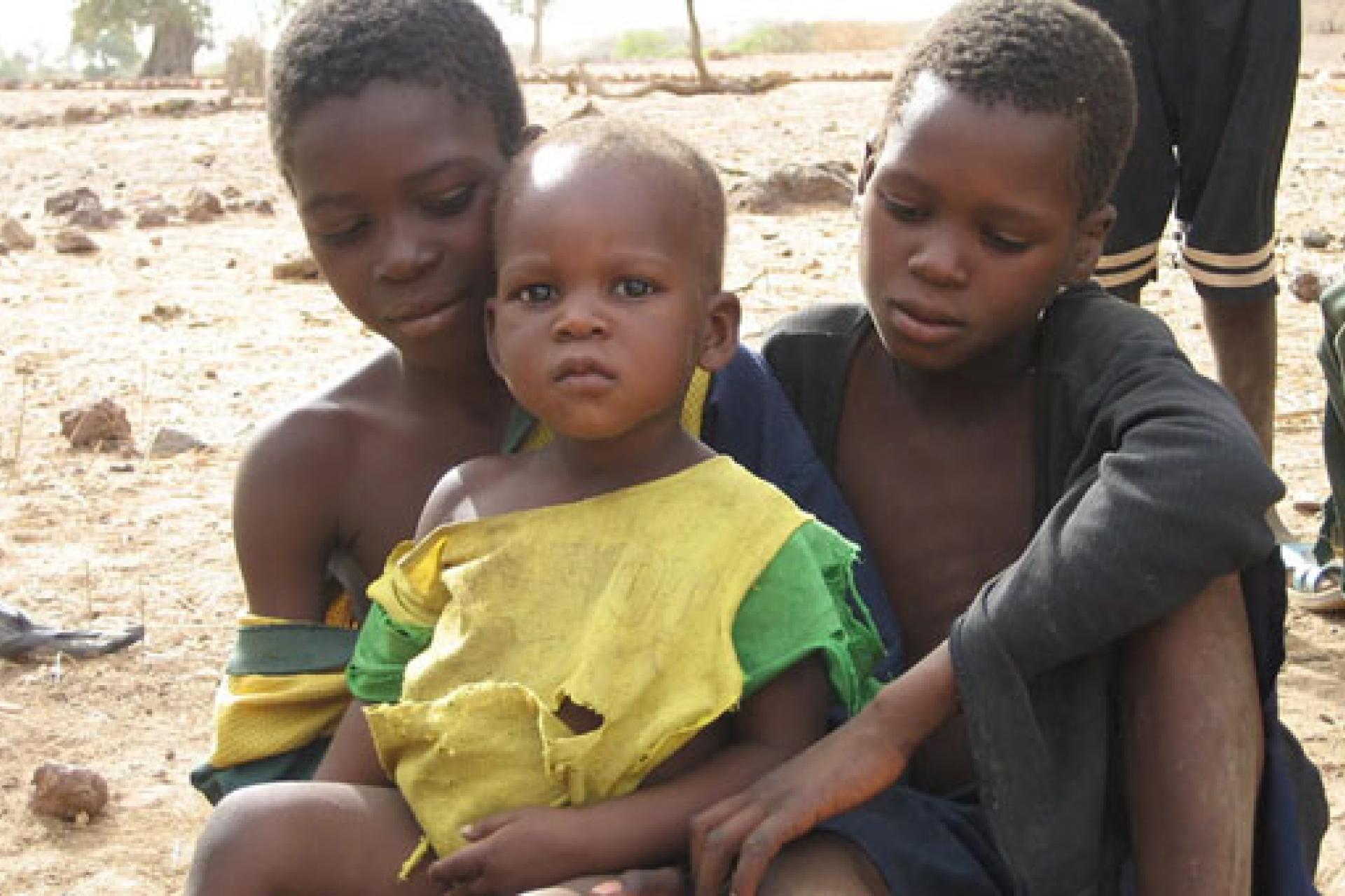 Vue des enfants sinistrés au Sahel.