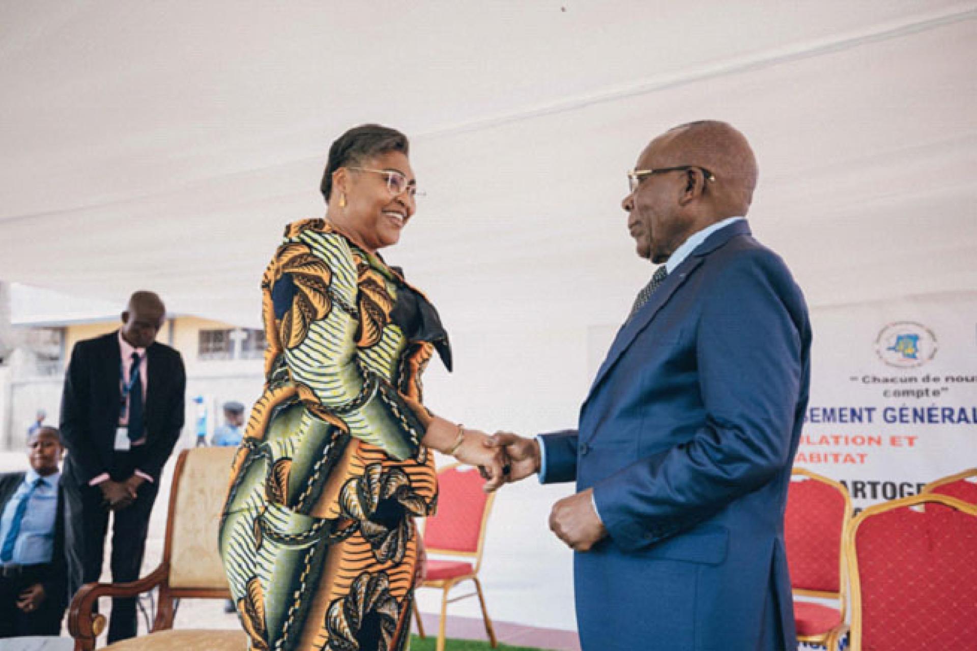 " Je suis très honorée et heureuse...Je 