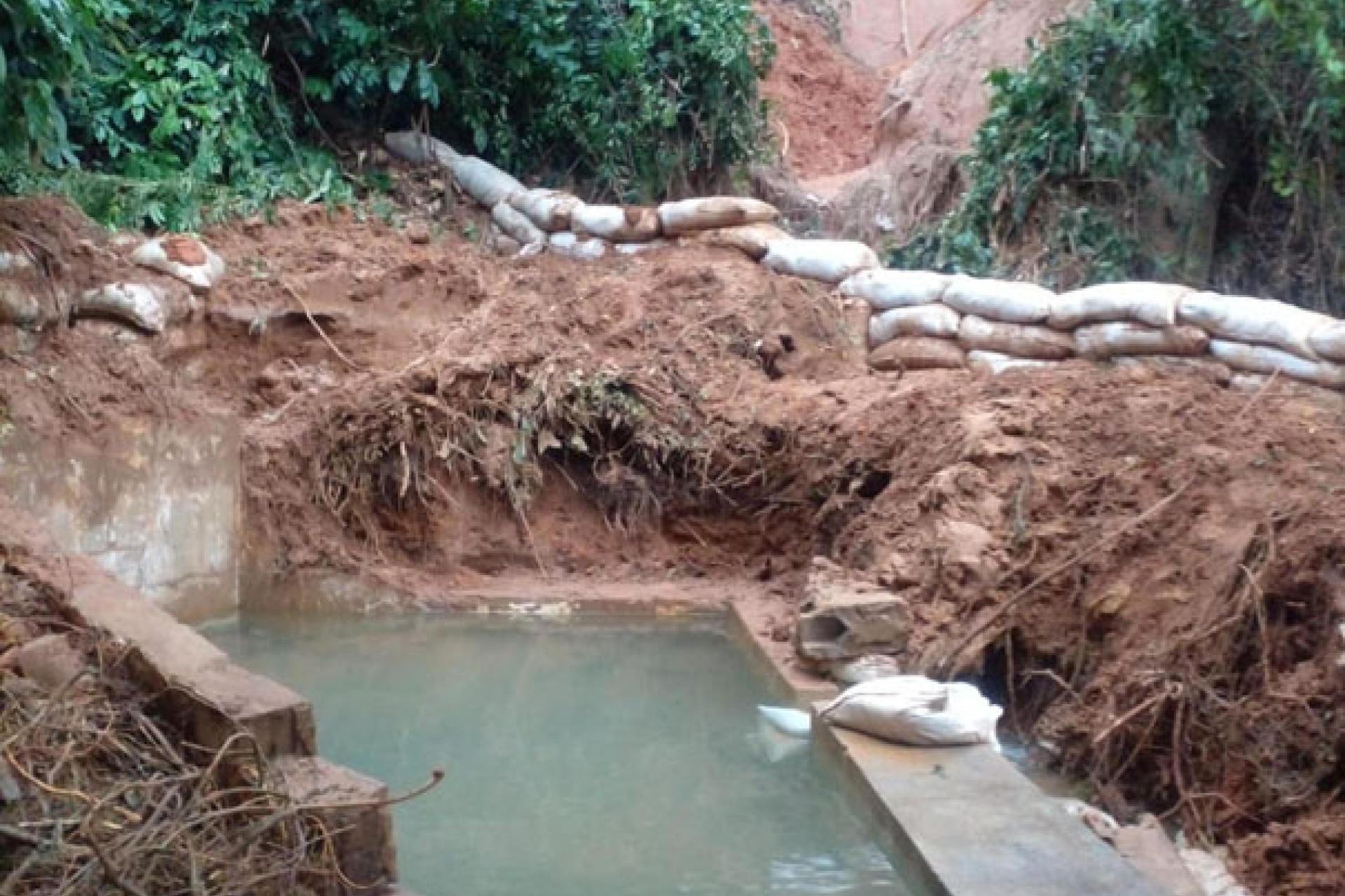 une source d'eau vitale engloutie