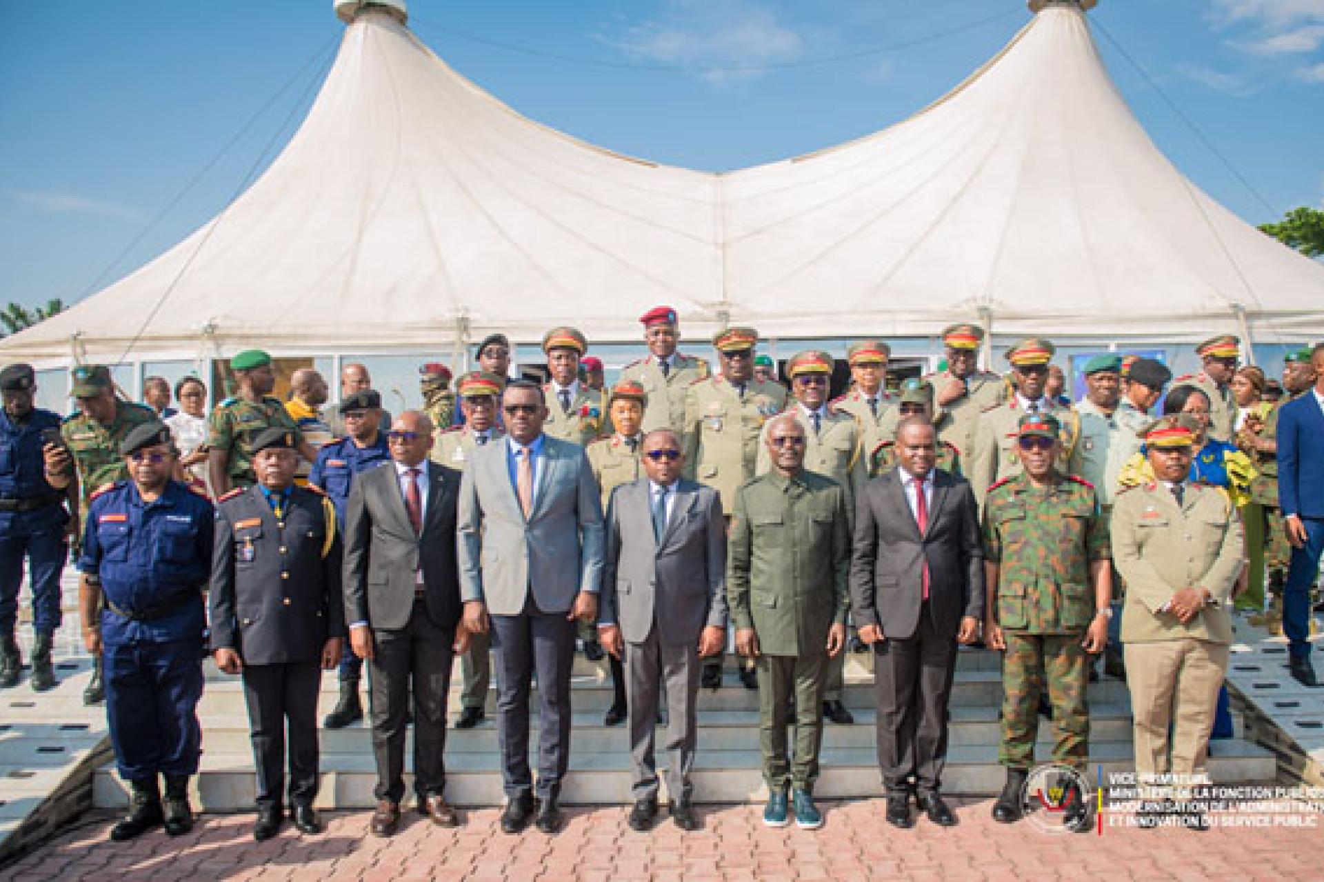 Militaires et policiers