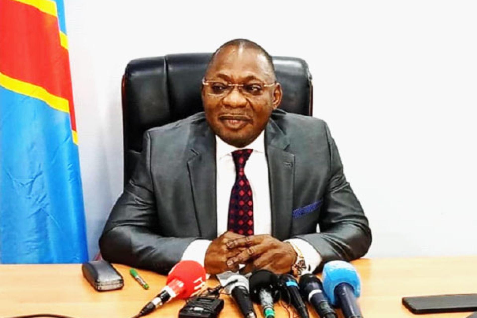 Le Procureur général près la Cour de cassation, Firmin Mvonde Mambu. 