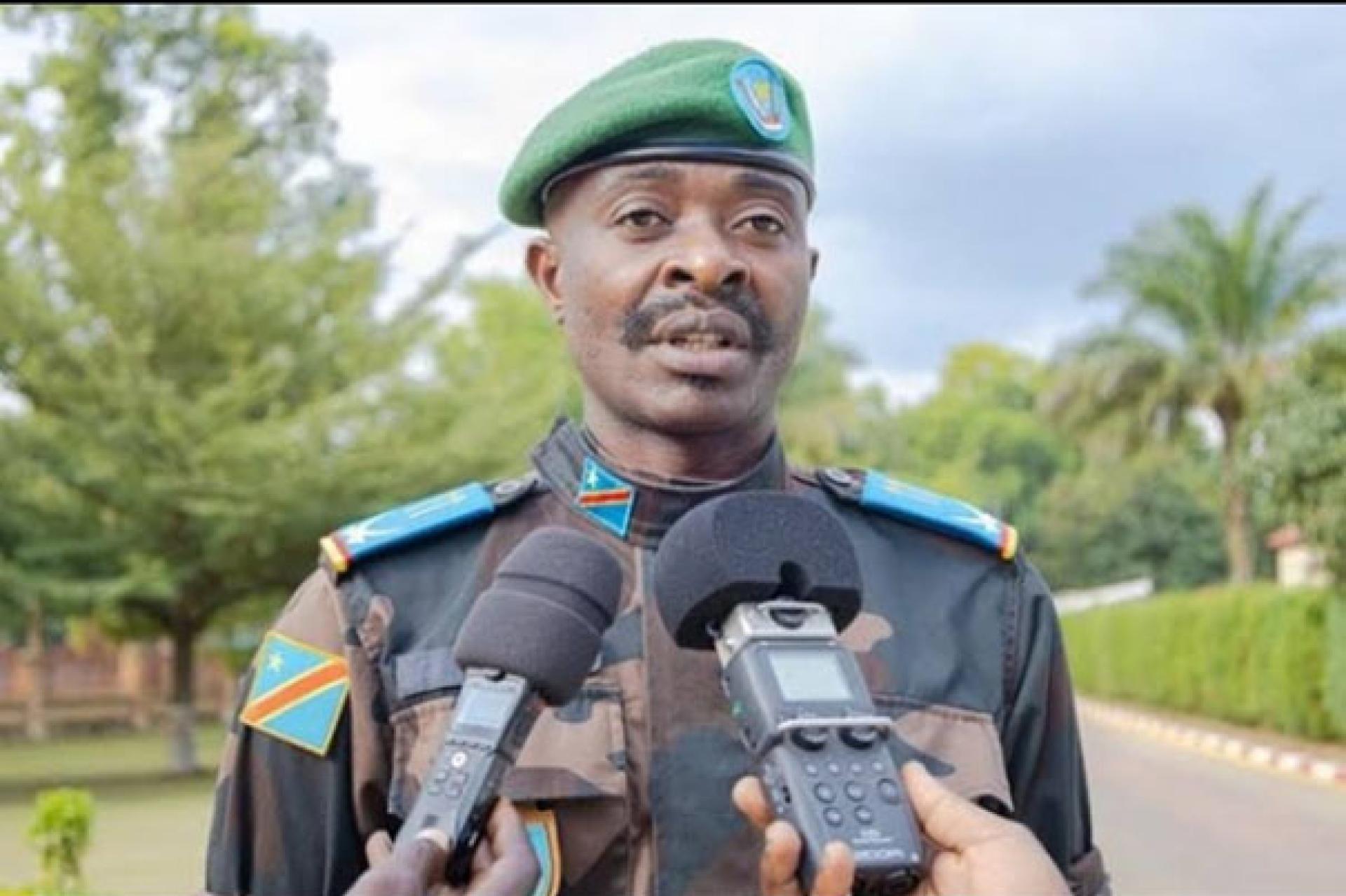 Le lieutenant Jules Ngongo Tshikundi, porte-parole de l’armée en Ituri. Ph. droits tiers