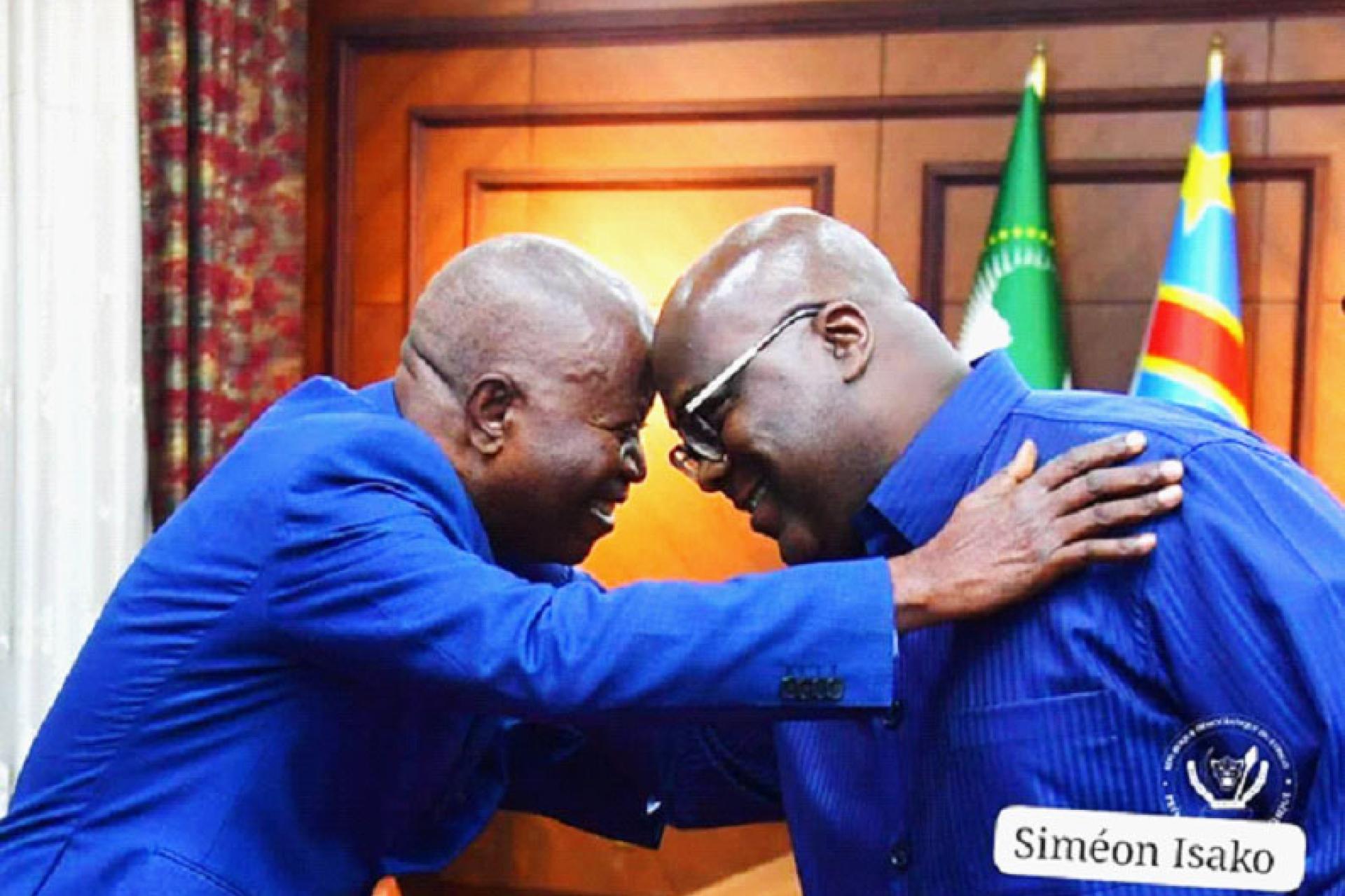 Muzito salue la signature, sous l'égide des États-Unis, d'un accord imposant le retrait des troupes rwandaises et des groupes armés du territoire congolais. Photo droits tiers