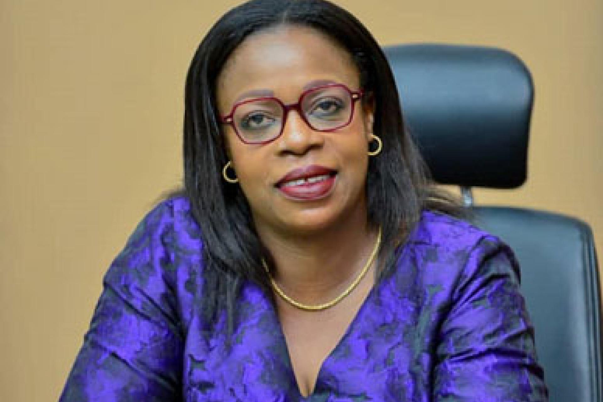 Au ministère de l'Environnement, développement durable et Nouvelle économie du climat, Mme Arlette Bahati Tito se sent comme un poisson dans l'eau. Photo Droits tiers