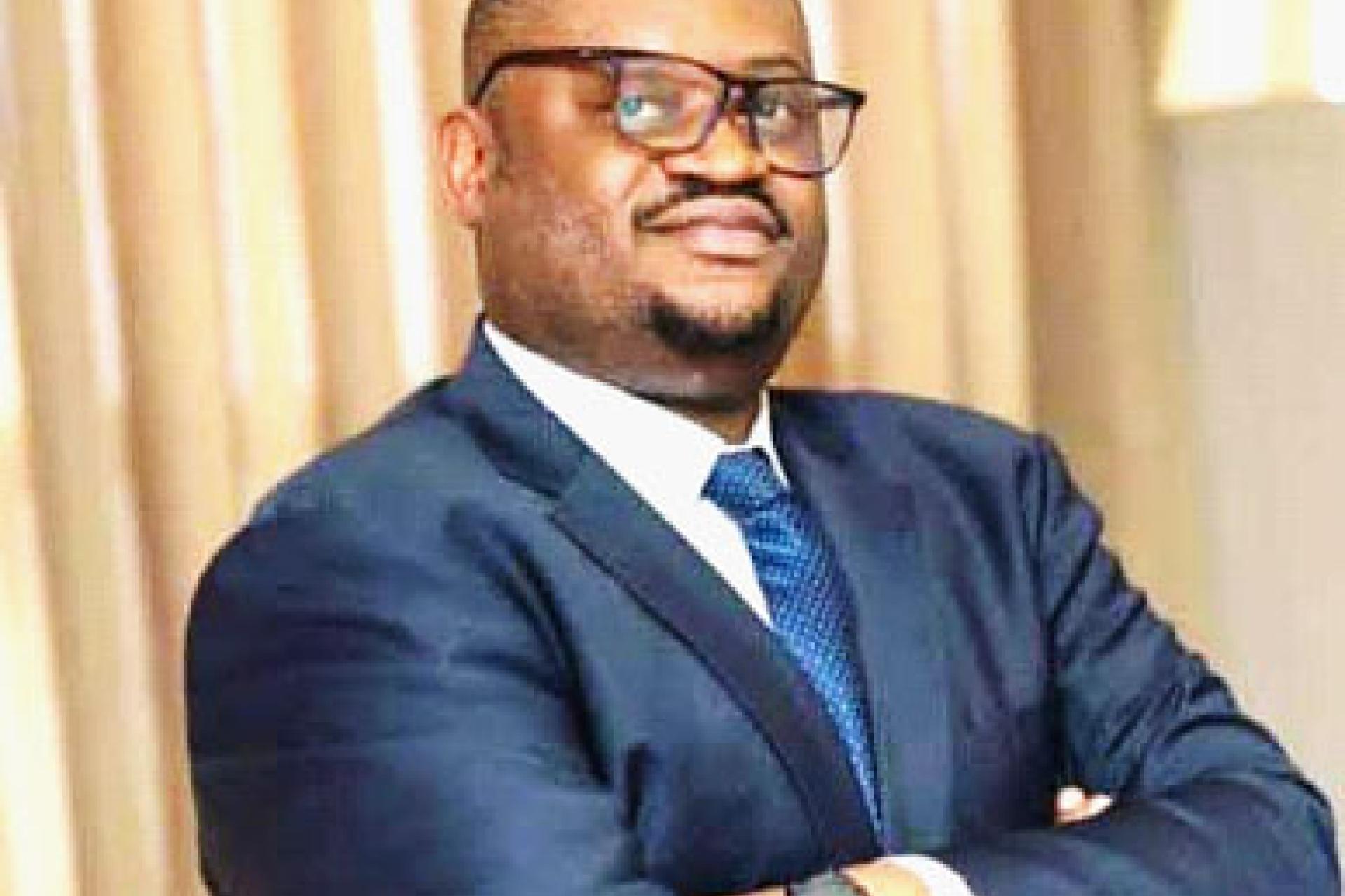 Ministre des Finances, Doudou Fwamba.