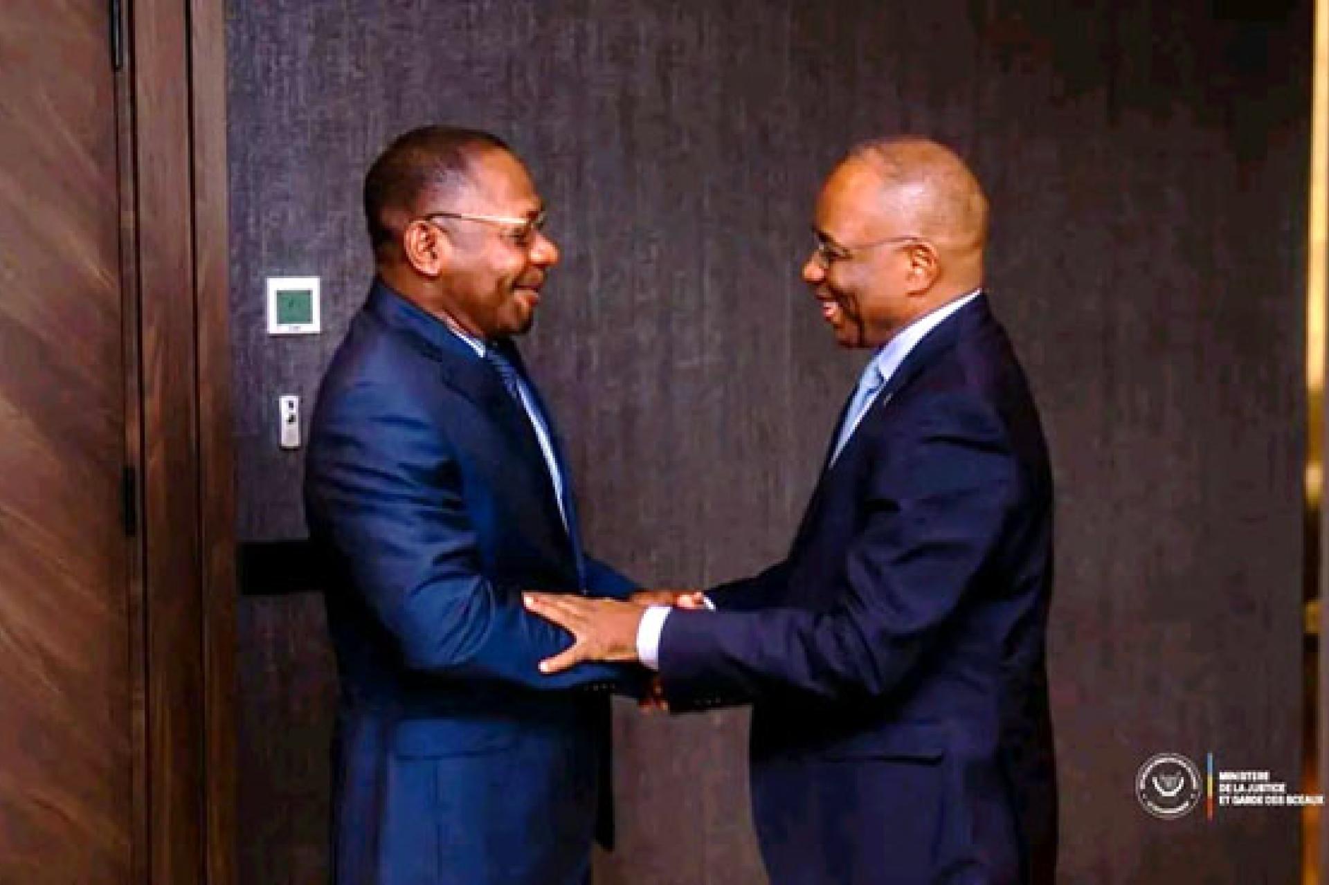 Mvonde et Ngefa