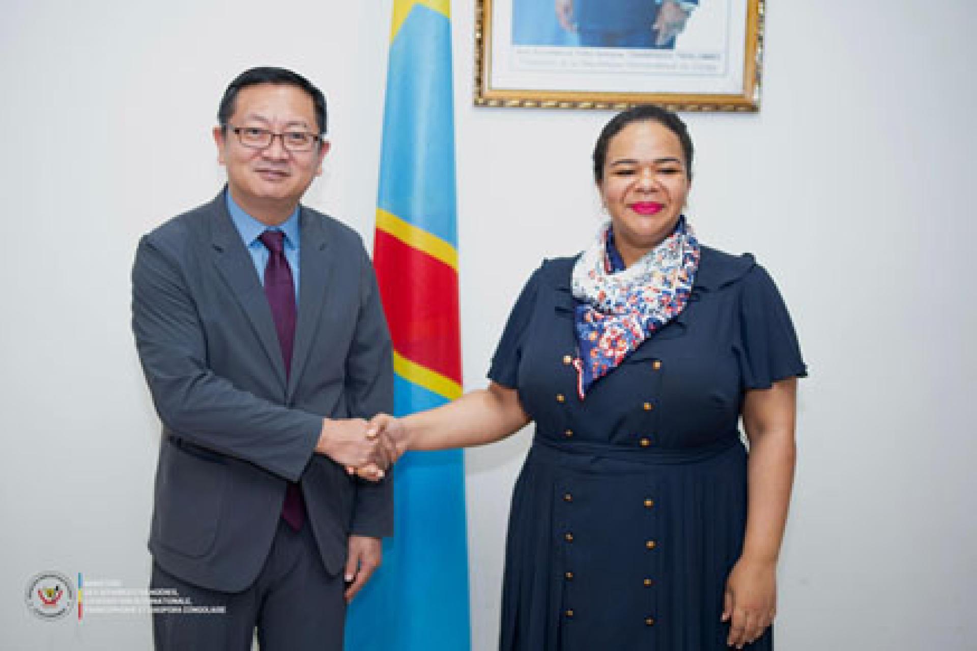 Thérèse et Ambassadeur Chine