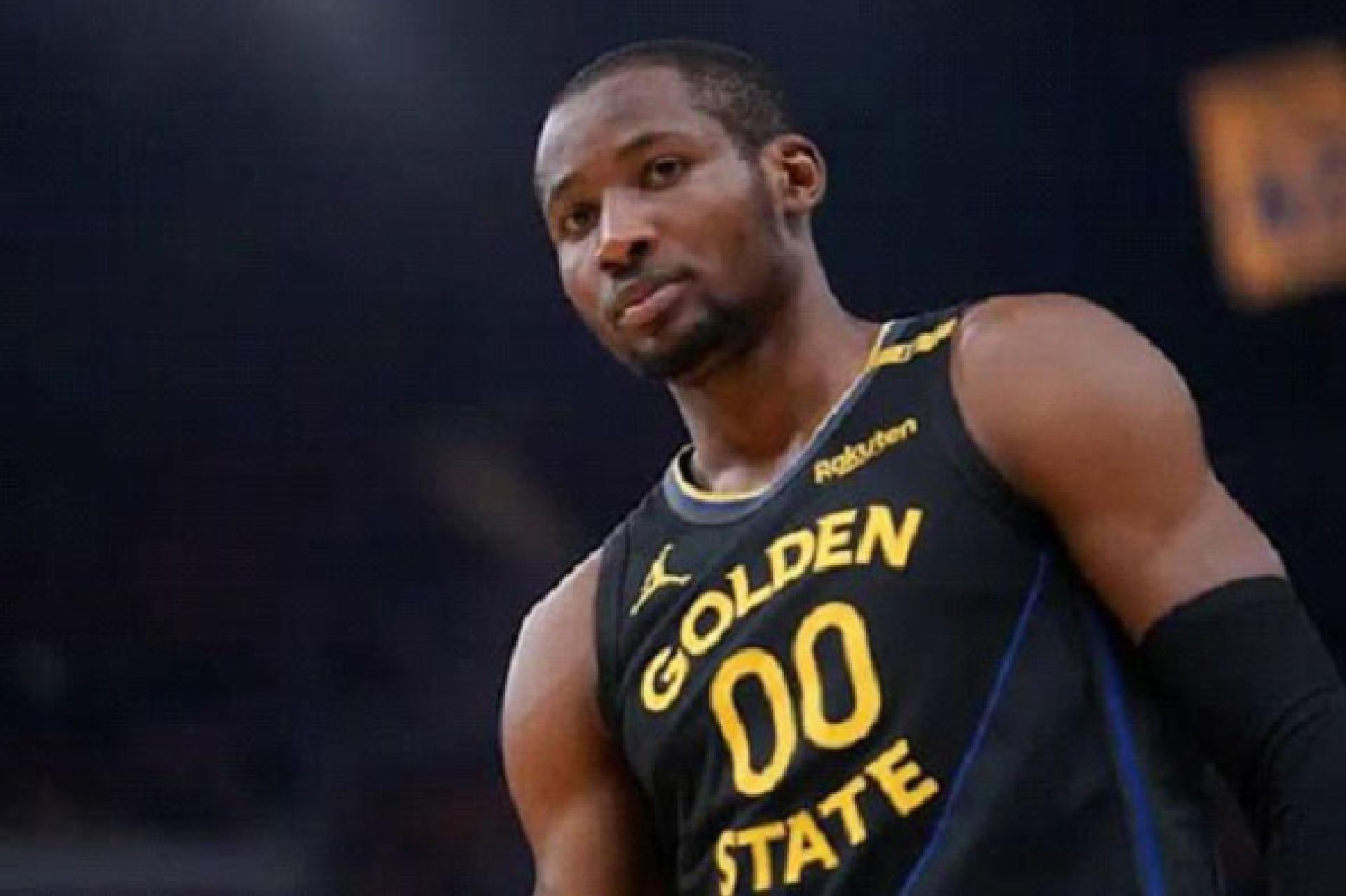 Les Warriors prolongent Kuminga pour 48,5 millions, en attendant mieux. 
