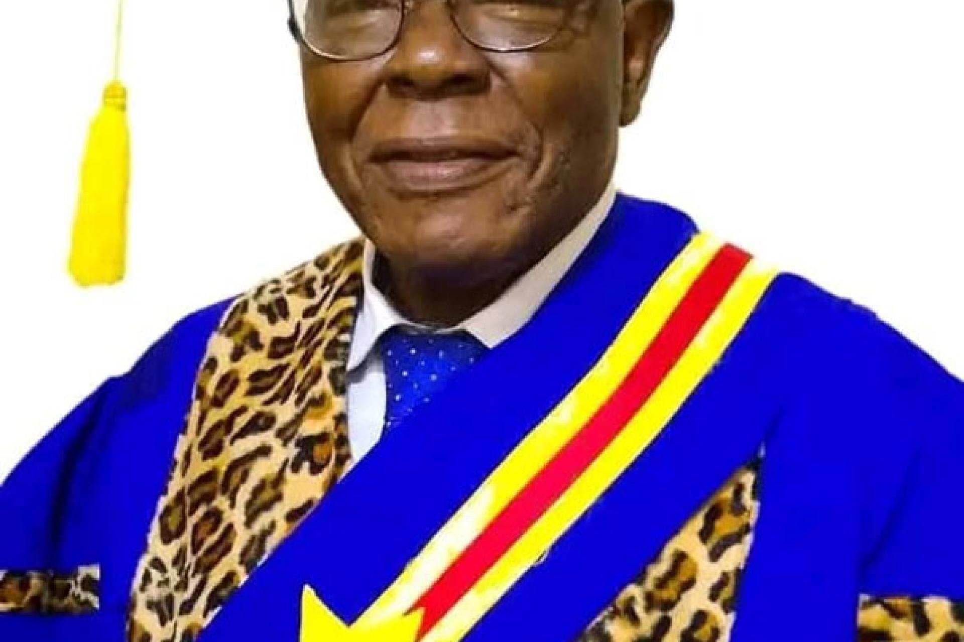 Prof Lino Pungi