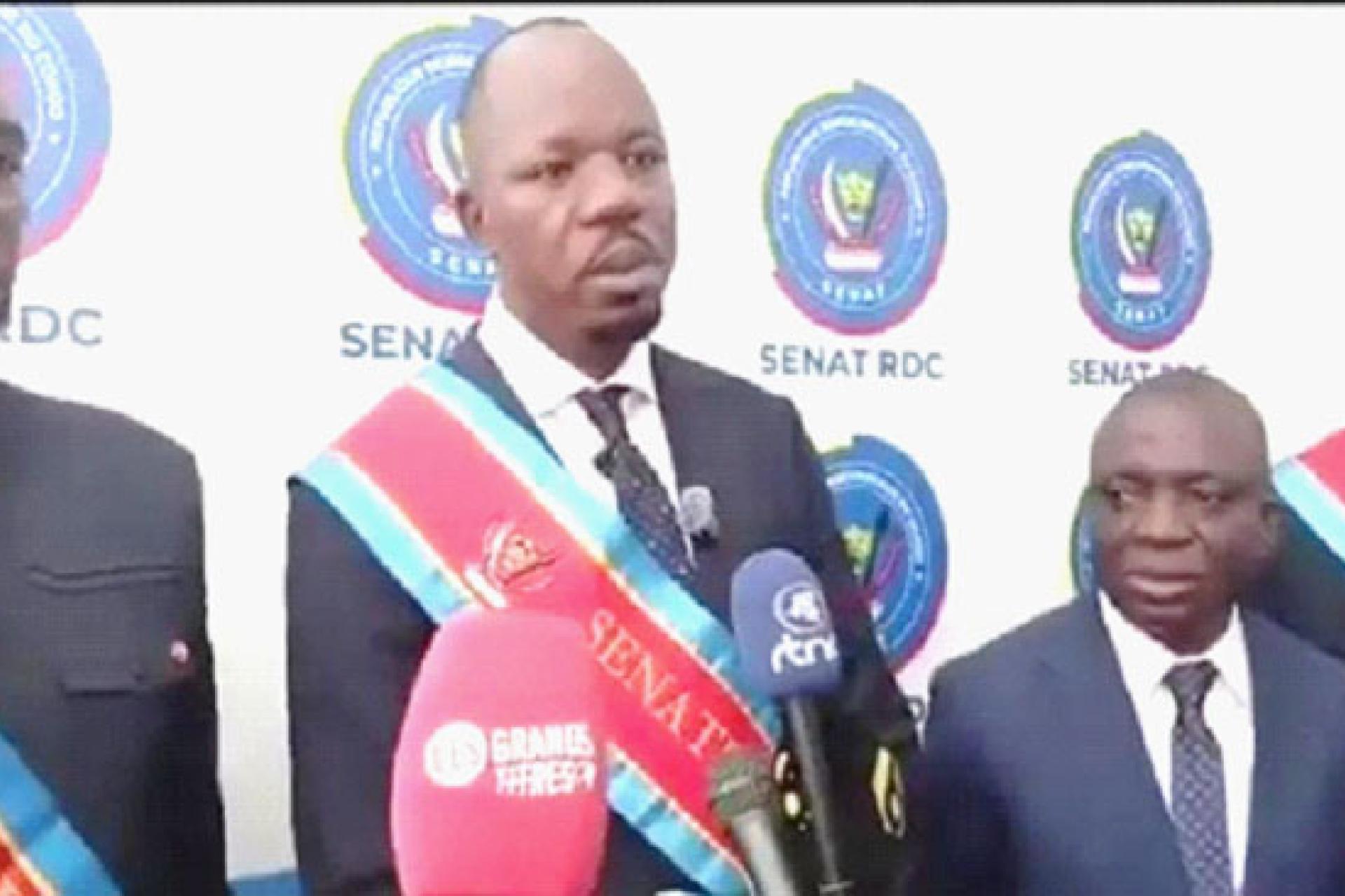 Une pétition pour éjecter Bahati Lukwebo 