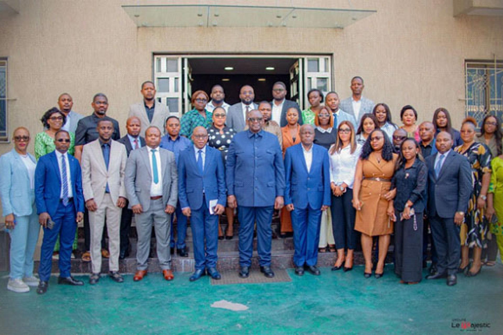 Dans une adresse sans détour, le ministre Louis Watum a appelé à une responsabilisation totale des acteurs du secteur. Photo droits tiers